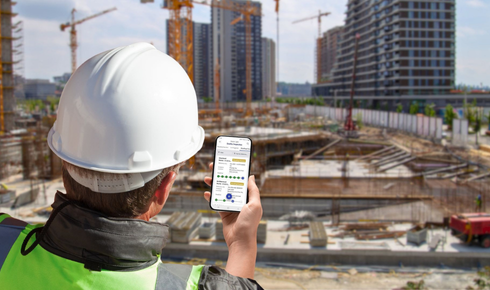 construction project management software with CRM